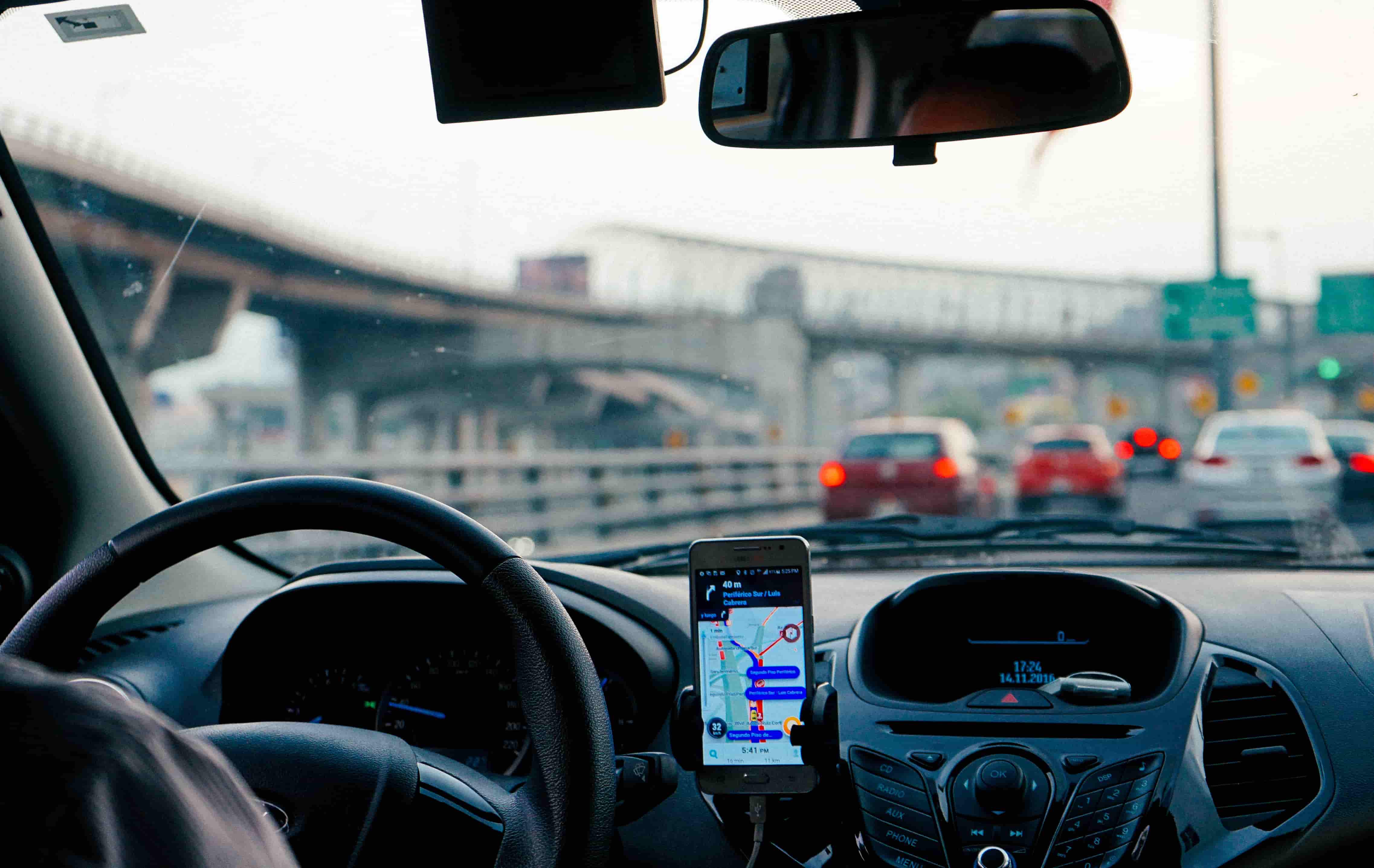 Приложения для автомобилистов